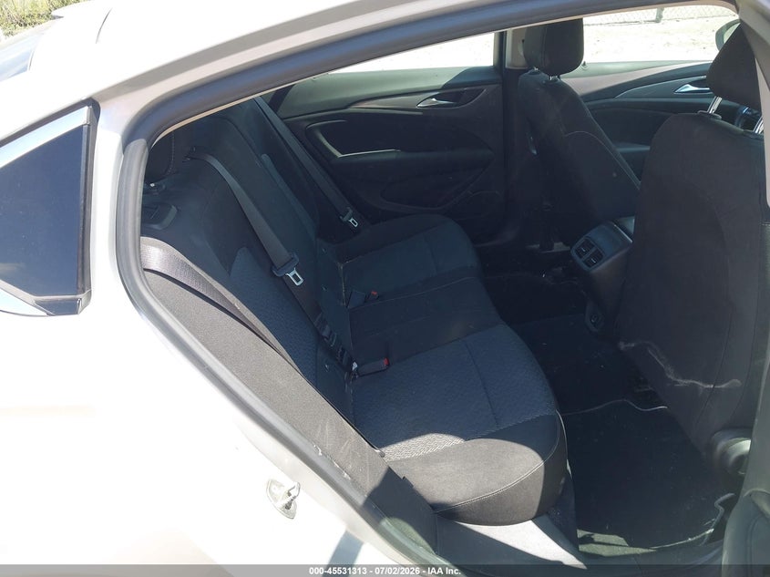2018 Buick Regal VIN W04GL6SX3J1114745 IAAI salvage auction — FRONT END, Salvage Title, sold $2,000 on 2026-07-21 (photo 8)