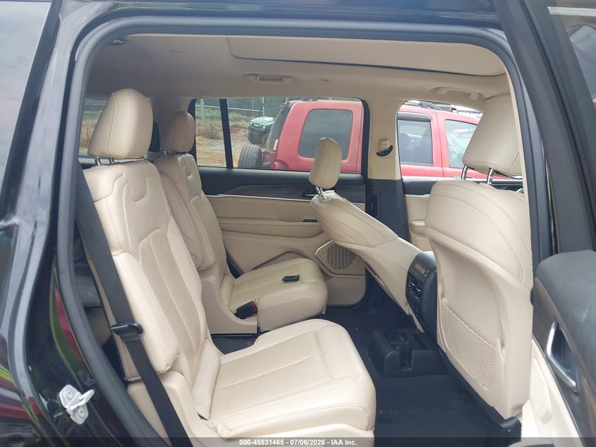 2021 Jeep Grand cherokee VIN 1C4RJJBG0M8114981 IAAI salvage auction — SIDE, Salvage (Virginia), sold $8,500 on 2026-08-01 (photo 8)