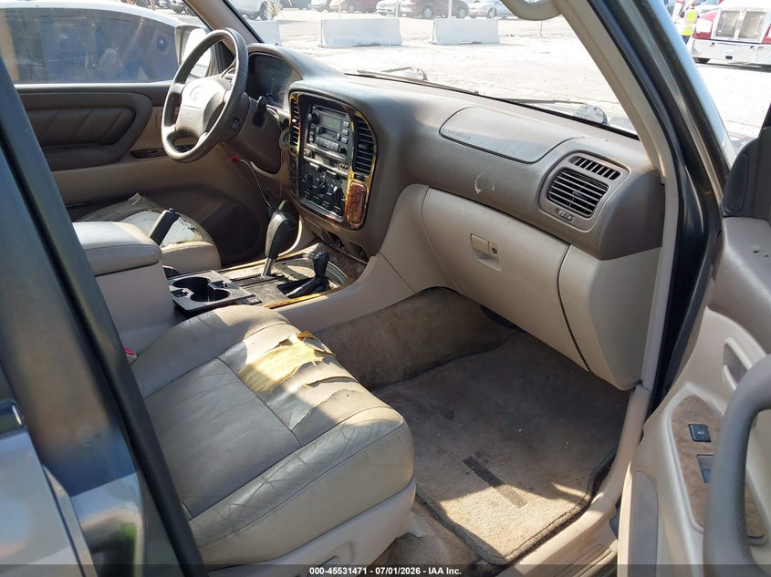 1999 Toyota Land cruiser VIN JT3HT05J0X0055574 IAAI salvage auction — NORMAL WEAR, Clear (Virginia), sold $3,400 on 2026-07-08 (photo 5)