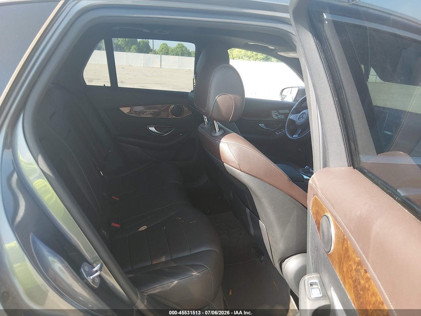 2018 Mercedes-benz Glc VIN WDC0G4JB2JV022468 IAAI salvage auction — NORMAL WEAR, Original (Texas), sold $5,450 on 2026-07-10 (photo 8)