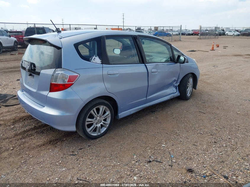 2009 Honda Fit VIN JHMGE88409S051844 IAAI salvage auction — SIDE, Salvage (Texas), sold $1,000 on 2026-08-02 (photo 4)