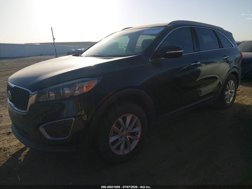 2016 Kia Sorento VIN 5XYPG4A33GG060658 IAAI salvage auction — NORMAL WEAR, Clear-Dealer Only (Arizona), sold $1,350 on 2026-07-28 (photo 2)