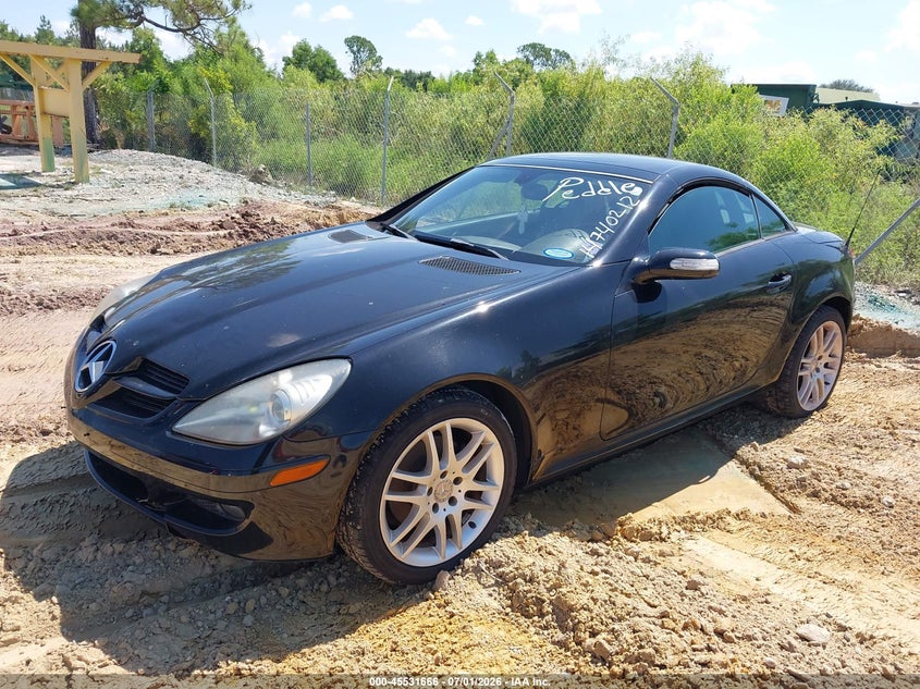 2007 Mercedes-benz Slk-class VIN WDBWK54F57F158422 IAAI salvage auction — NORMAL WEAR, Clear (Florida), sold $1,525 on 2026-07-14 (photo 2)