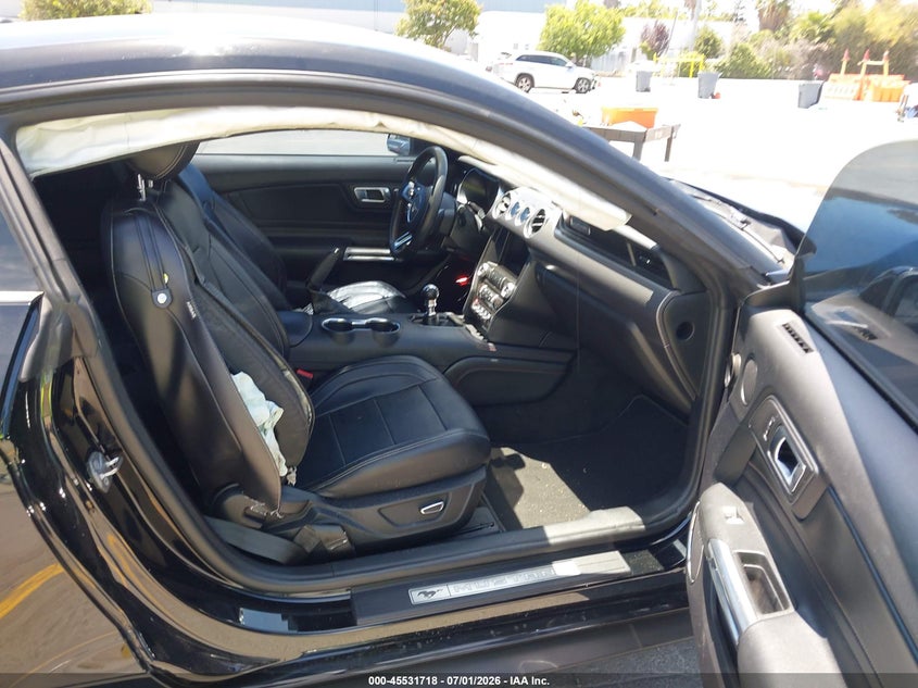 2018 Ford Mustang VIN 1FA6P8CF8J5130042 IAAI salvage auction — REAR END, Salvage Title, sold $8,400 on 2026-07-29 (photo 5)