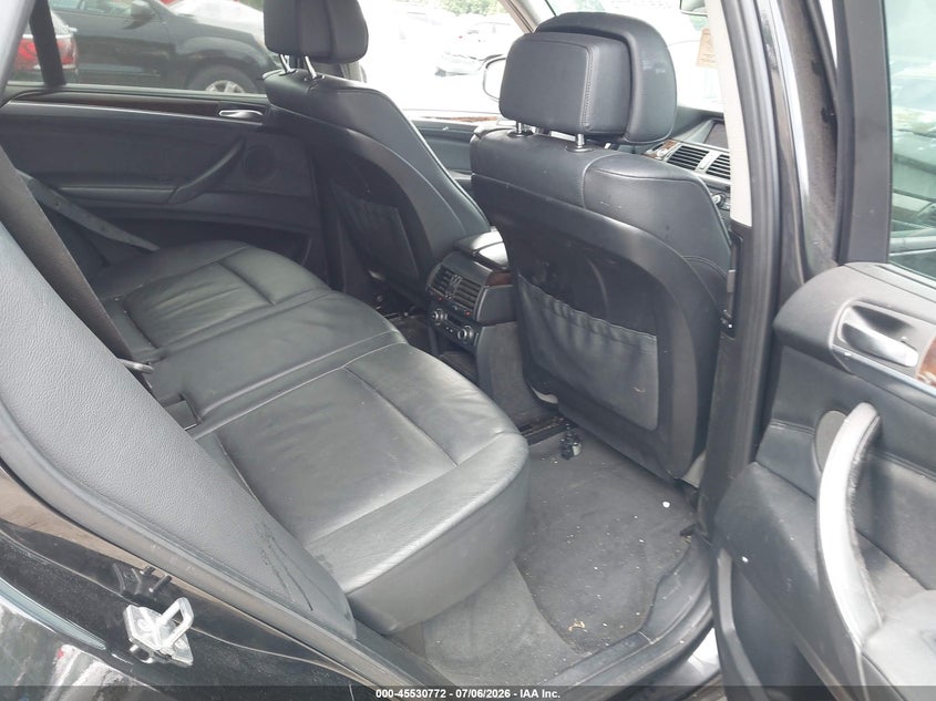 2010 BMW X5 VIN 5UXFE4C5XAL382126 IAAI salvage auction — FRONT & REAR, Reconstructed (Massachusetts), sold $400 on 2026-07-24 (photo 8)