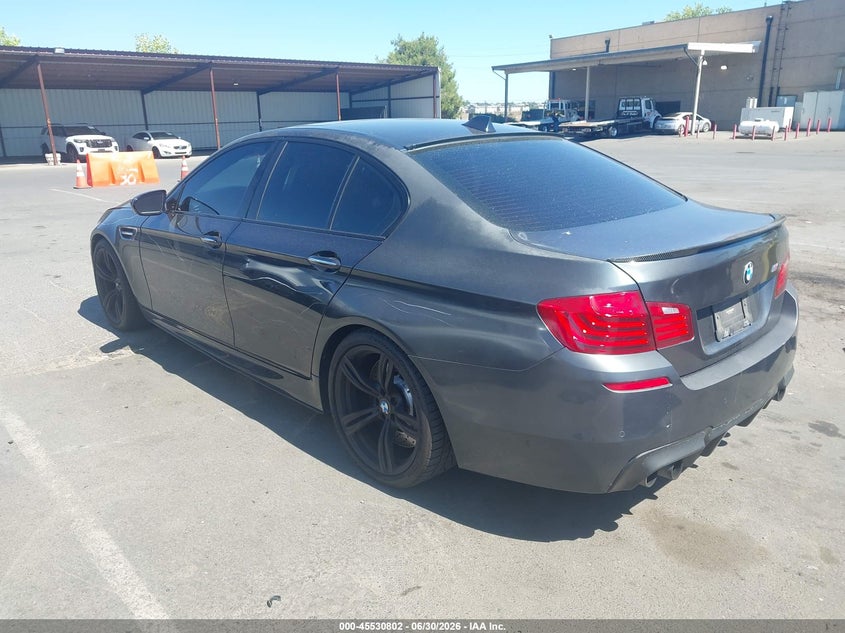 2016 BMW M5 VIN WBSFV9C53GD595591 IAAI salvage auction — SIDE, Salvage Title, sold $7,700 on 2026-08-05 (photo 3)