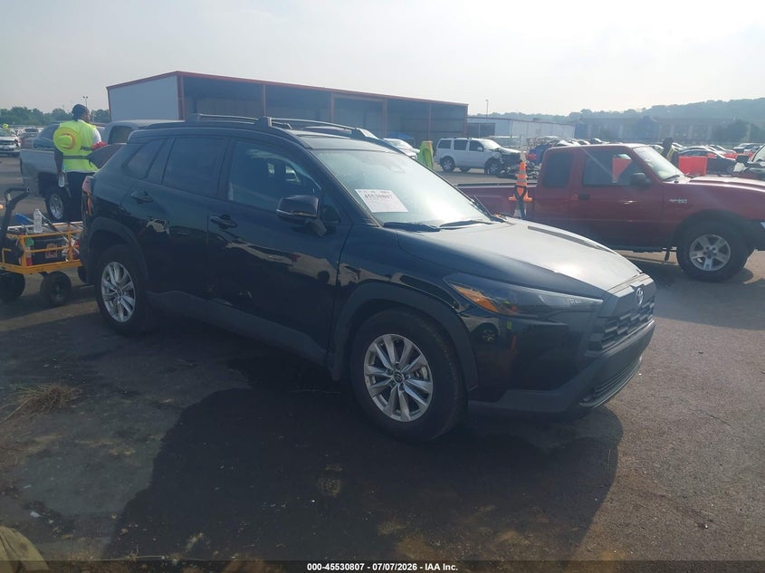 2026 Toyota Corolla cross VIN 7MUBAABG5TV152353 — IAAI salvage auction photo