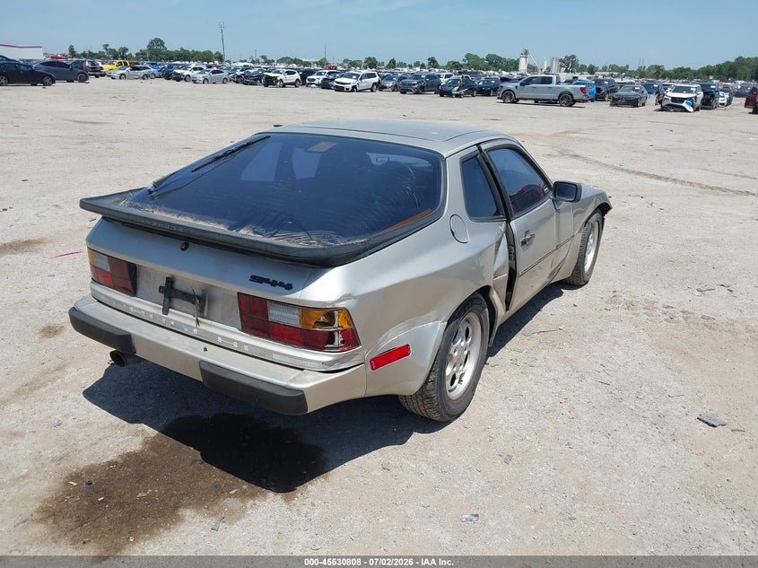 1986 Porsche 944 VIN WP0AA0942GN451869 IAAI salvage auction — LEFT & RIGHT, Salvage (Texas), sold $1,650 on 2026-08-18 (photo 4)