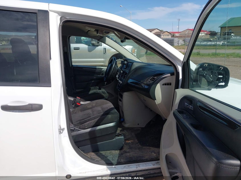 2019 Dodge Caravan VIN 2C7WDGBG4KR801494 IAAI salvage auction — FRONT END, Regular (South Dakota), sold $9,650 on 2026-08-11 (photo 5)