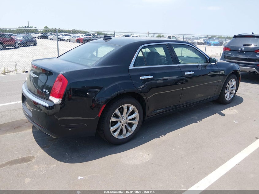 2017 Chrysler 300c VIN 2C3CCAKG1HH637477 IAAI salvage auction — NORMAL WEAR, Clear (North Carolina), sold $1,000 on 2026-07-08 (photo 4)