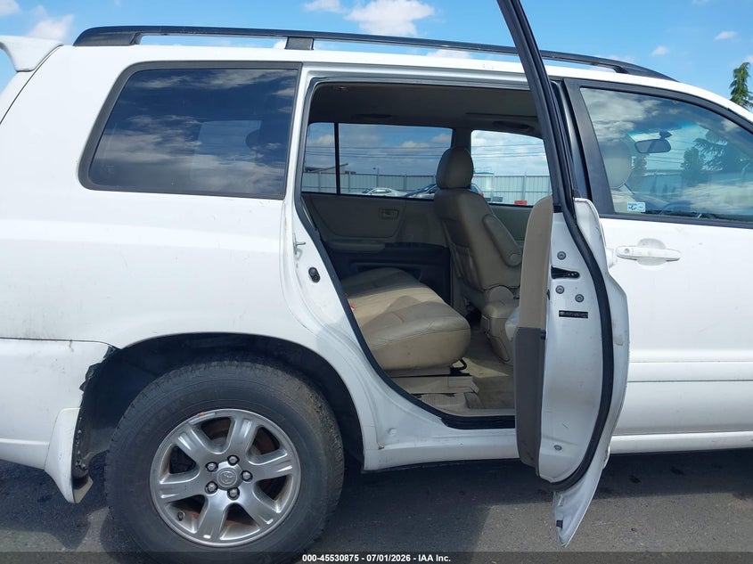 2006 Toyota Highlander VIN JTEEP21A360169275 IAAI salvage auction — NORMAL WEAR, Clear (Oregon), sold $300 on 2026-07-28 (photo 8)