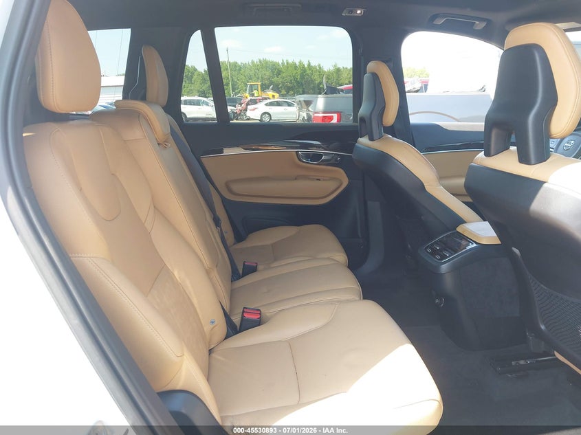 2017 Volvo Xc90 VIN YV4A22PK9H1127916 IAAI salvage auction — FRONT END, Salvage (North Carolina), sold $4,925 on 2026-08-12 (photo 8)