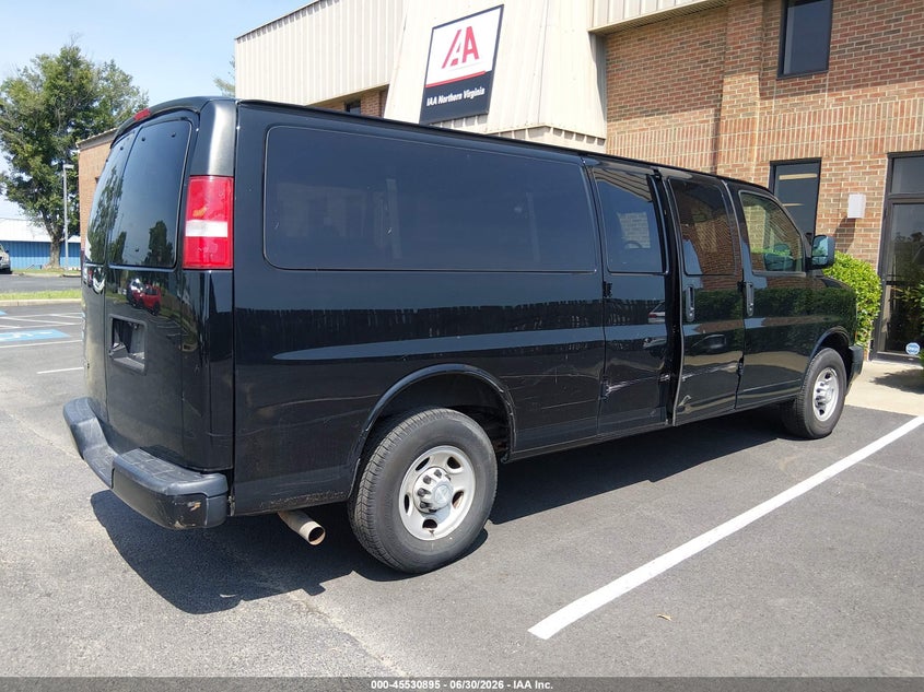 2020 Chevrolet Express 2500 VIN 1GAZGNFG5L1139231 IAAI salvage auction — NORMAL WEAR, SF97 (Virginia), sold $19,650 on 2026-07-22 (photo 4)