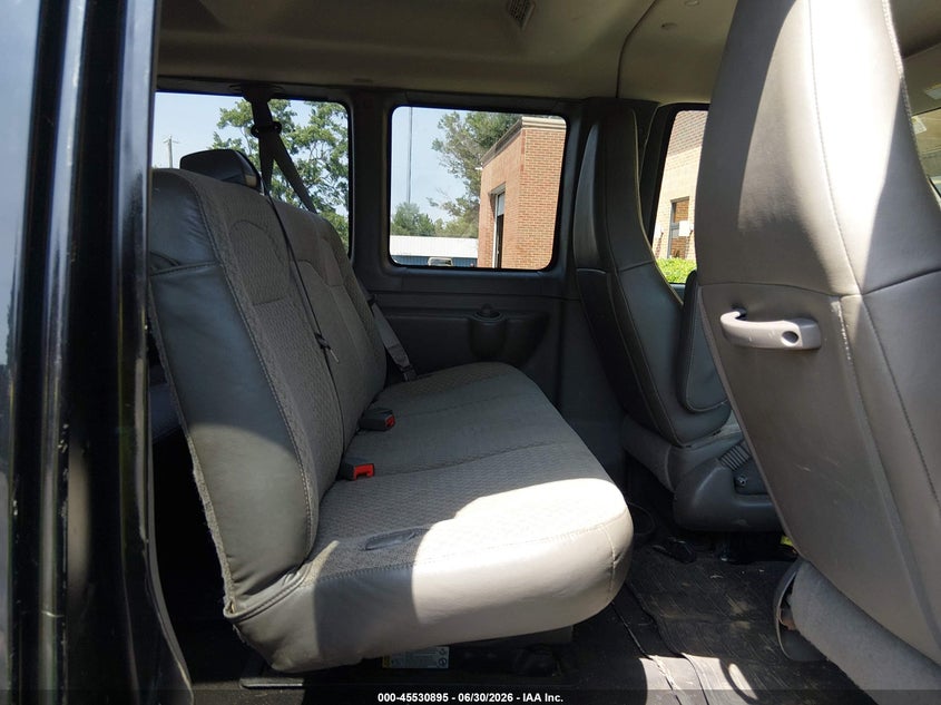 2020 Chevrolet Express 2500 VIN 1GAZGNFG5L1139231 IAAI salvage auction — NORMAL WEAR, SF97 (Virginia), sold $19,650 on 2026-07-22 (photo 8)
