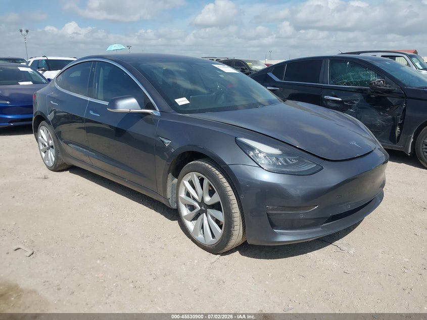 2018 Tesla Model 3 VIN 5YJ3E1EA7JF009562 IAAI salvage auction — HAIL, Original (Texas), sold $5,350 on 2026-07-29 (photo 1)