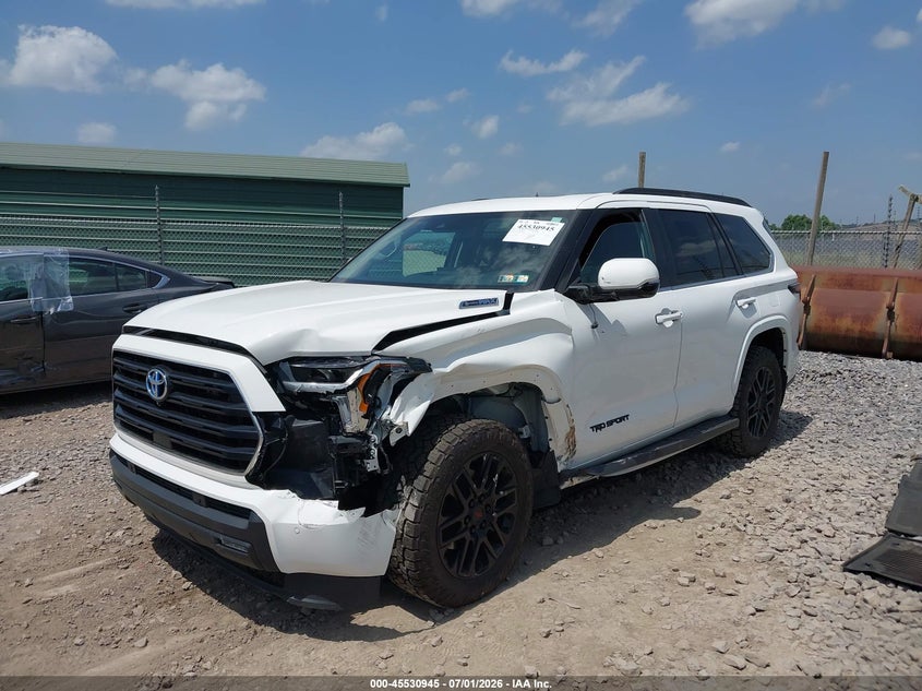 2024 Toyota Sequoia VIN 7SVAAABA9RX030248 IAAI salvage auction — LEFT FRONT, Salvage Title, sold $38,450 on 2026-08-04 (photo 2)