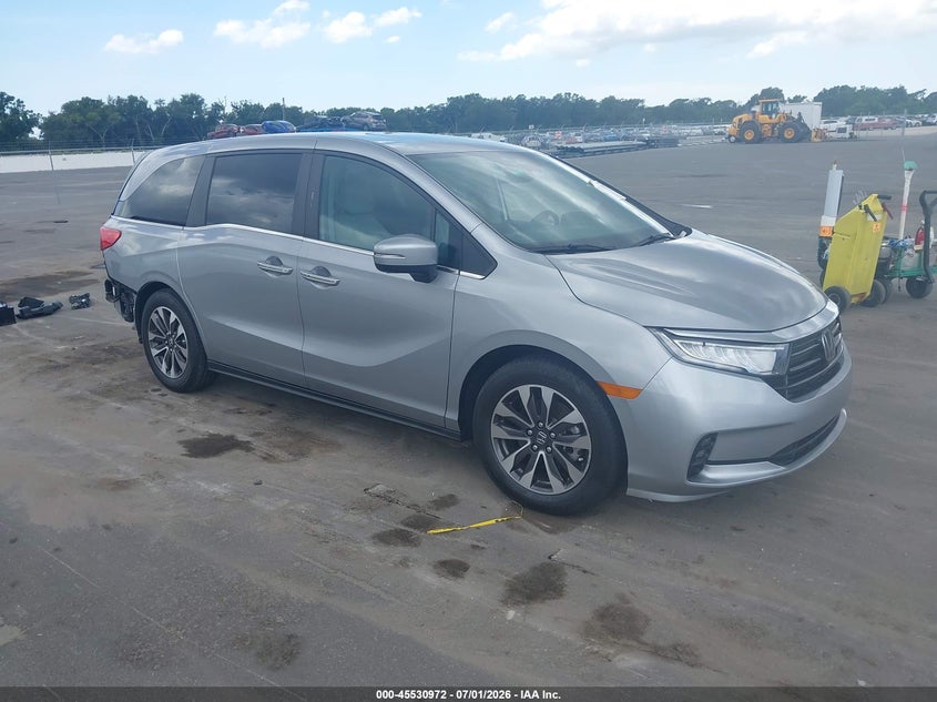 2024 Honda Odyssey VIN 5FNRL6H64RB011883 IAAI salvage auction — REAR END, Salvage Title, sold $11,100 on 2026-07-29 (photo 1)