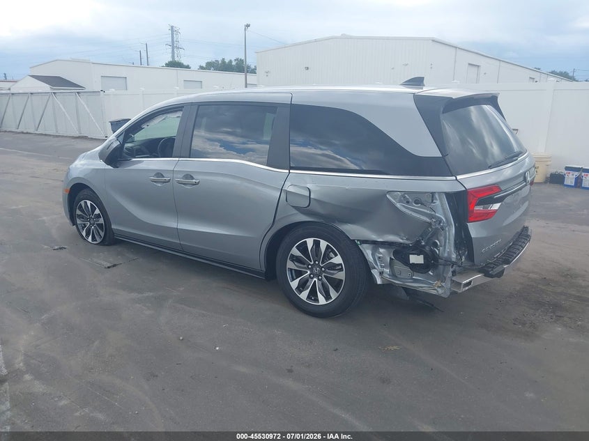 2024 Honda Odyssey VIN 5FNRL6H64RB011883 IAAI salvage auction — REAR END, Salvage Title, sold $11,100 on 2026-07-29 (photo 3)