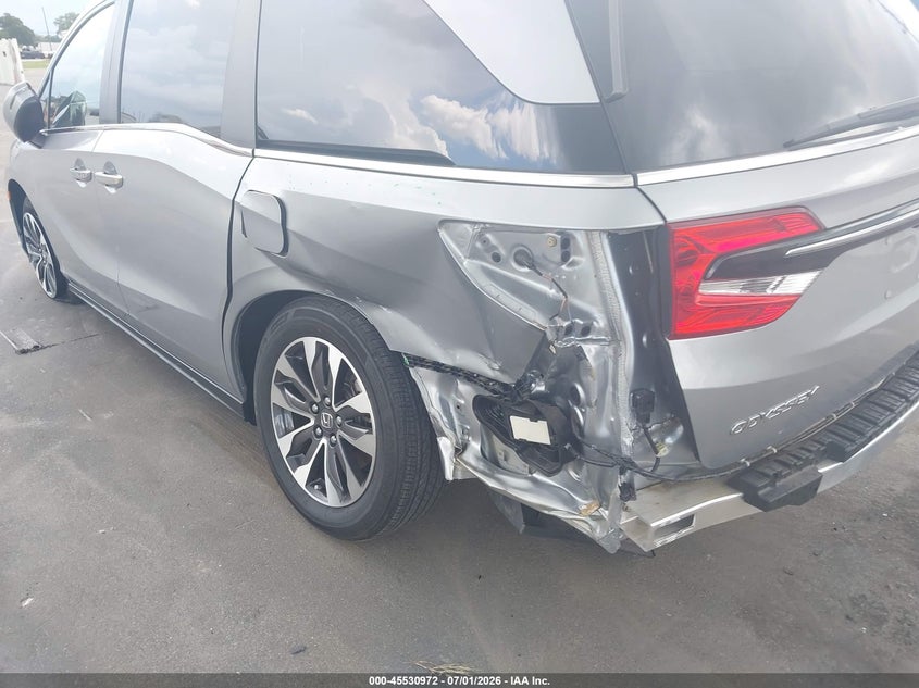 2024 Honda Odyssey VIN 5FNRL6H64RB011883 IAAI salvage auction — REAR END, Salvage Title, sold $11,100 on 2026-07-29 (photo 6)