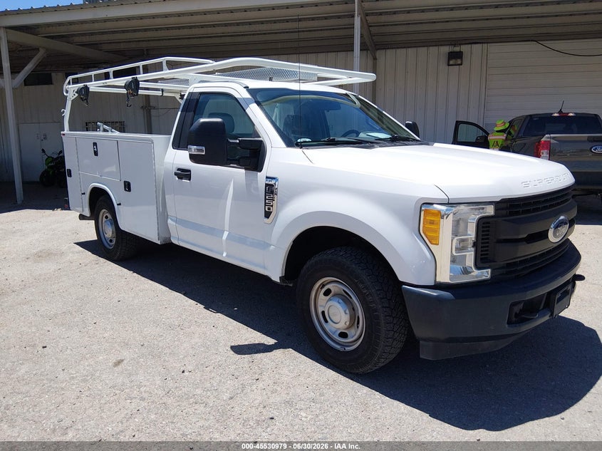 2017 Ford F-250 VIN 1FDBF2A64HEE07237 — IAAI salvage auction photo