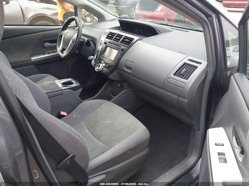 2012 Toyota Prius v VIN JTDZN3EU9C3064143 IAAI salvage auction — RIGHT FRONT, Salvage - Greater Than 75% (Maryland), sold $1,675 on 2026-07-22 (photo 5)