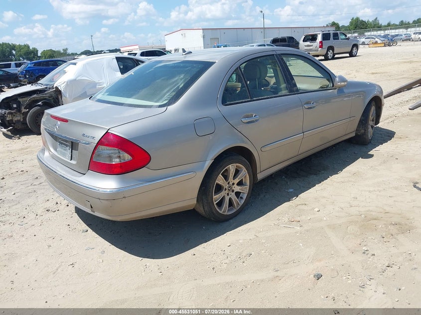 2009 Mercedes-benz E-class VIN WDBUF87X59B365968 IAAI salvage auction — NORMAL WEAR, Repossession Paperwork (Georgia), sold $875 on 2026-08-06 (photo 4)