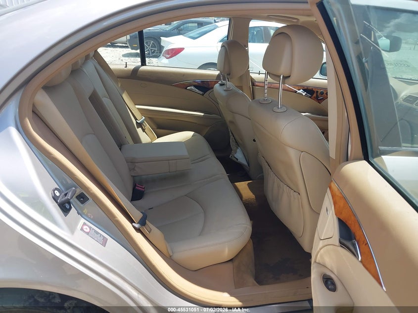 2009 Mercedes-benz E-class VIN WDBUF87X59B365968 IAAI salvage auction — NORMAL WEAR, Repossession Paperwork (Georgia), sold $875 on 2026-08-06 (photo 8)