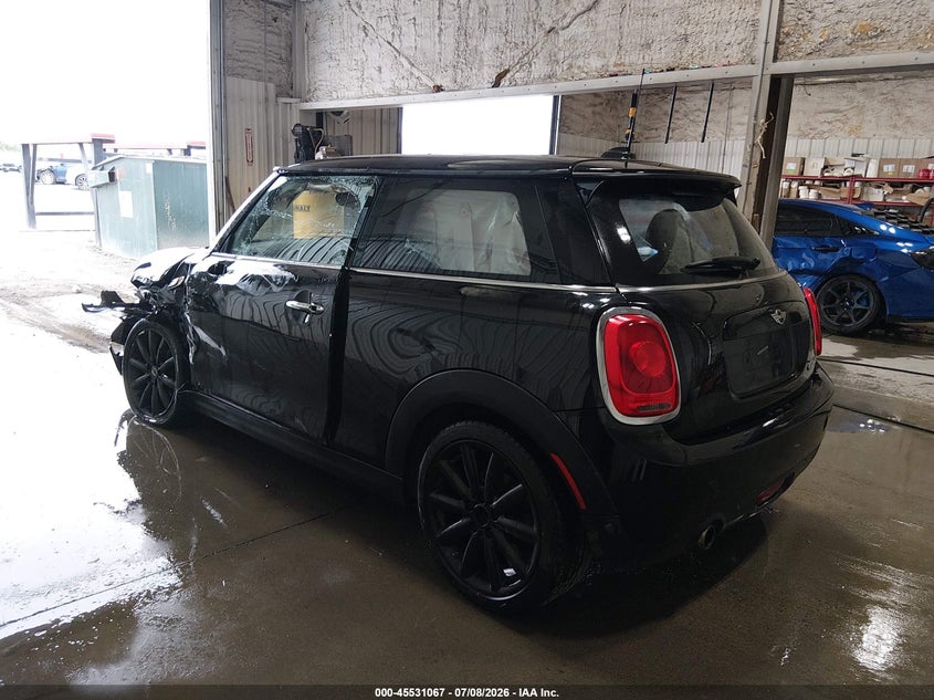 2018 Mini Hard top VIN WMWXP5C54J2G63527 IAAI salvage auction — LEFT SIDE, Wait Title, sold $500 on 2026-08-14 (photo 3)