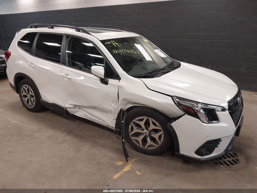 2024 Subaru Forester VIN JF2SKADC1RH463424 IAAI salvage auction — RIGHT SIDE, Mv-907A (New York), sold $8,125 on 2026-09-07 (photo 6)