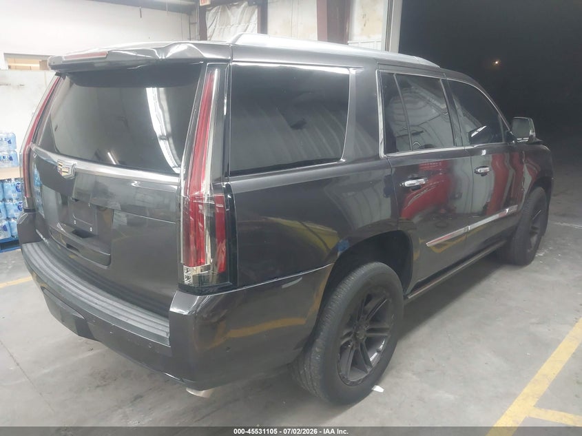 2017 Cadillac Escalade VIN 1GYS4CKJ8HR230214 IAAI salvage auction — FRONT END, Salvage Title, sold $6,800 on 2026-08-03 (photo 4)