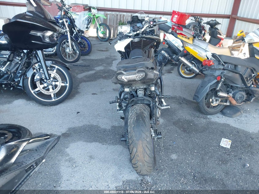 2019 Yamaha VIN JYARN62E1KA000523 IAAI salvage auction — THEFT, Rebuildable (Florida), sold $3,250 on 2026-07-29 (photo 6)