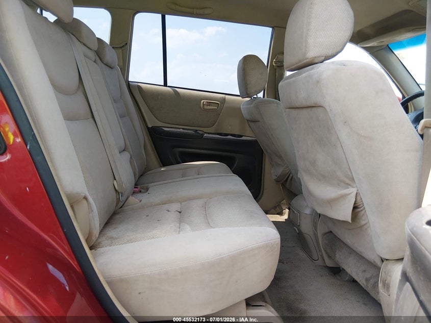 2002 Toyota Highlander VIN JTEGD21A220046482 IAAI salvage auction — NORMAL WEAR, Clear (North Carolina), sold $650 on 2026-07-15 (photo 8)