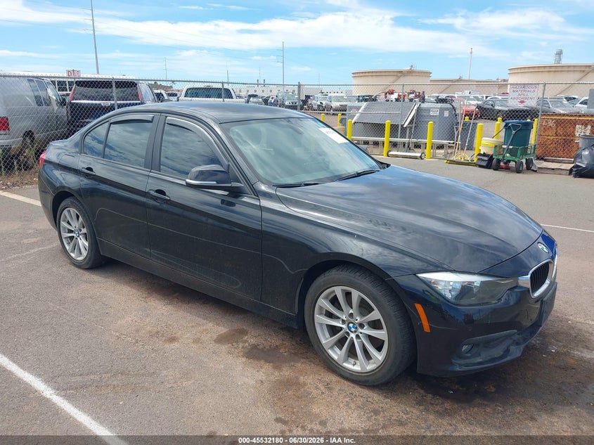 2016 BMW VIN WBA8E1G50GNT34423 IAAI salvage auction — NORMAL WEAR, Clear (Hawaii), sold $275 on 2026-07-21 (photo 1)