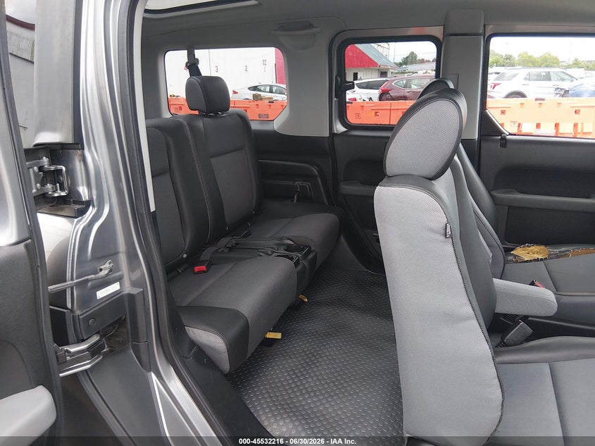 2005 Honda Element VIN 5J6YH28685L025874 IAAI salvage auction — RIGHT SIDE, Salvage (Oregon), sold $1,300 on 2026-07-09 (photo 8)