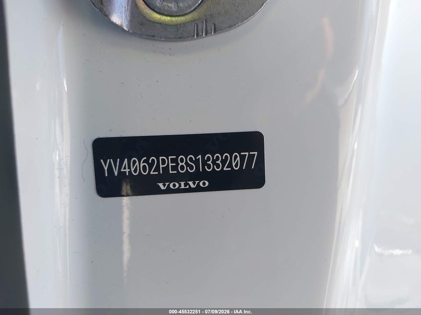 2025 Volvo Xc90 VIN YV4062PE8S1332077 IAAI salvage auction — SIDE, Salvage (Massachusetts), sold $15,200 on 2026-07-28 (photo 9)