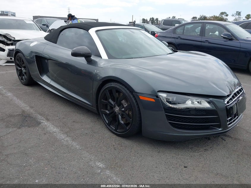 2012 Audi R8 VIN WUAVNAFG9CN002938 — IAAI salvage auction photo