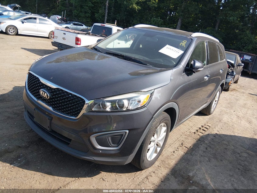 2016 Kia Sorento VIN 5XYPG4A33GG149517 IAAI salvage auction — NORMAL WEAR, Clear (Maryland), sold $2,375 on 2026-07-08 (photo 2)