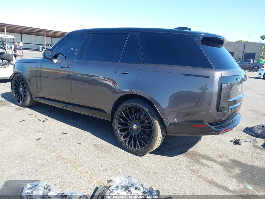 2023 Land rover RANGE ROVER VIN SALKPBE78PA052611 IAAI salvage auction — RIGHT FRONT, Salvage Title, sold $14,100 on 2026-07-29 (photo 3)