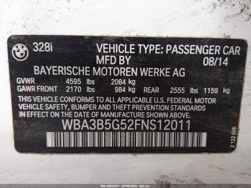 2015 BMW 3er VIN WBA3B5G52FNS12011 IAAI salvage auction — FRONT & REAR, Salvage (Pennsylvania), sold $1,650 on 2026-08-07 (photo 9)