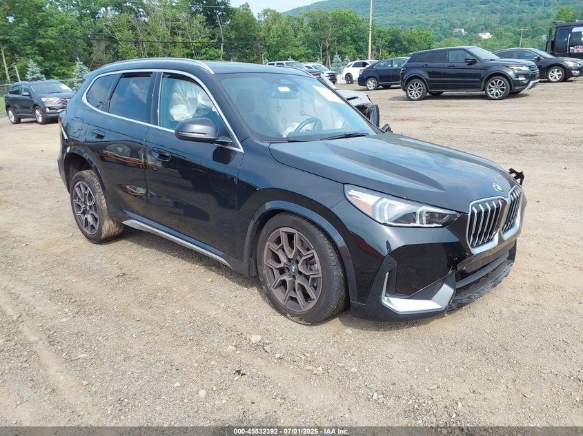 2026 BMW X1 VIN WBX73EF00T5586820 — IAAI salvage auction photo