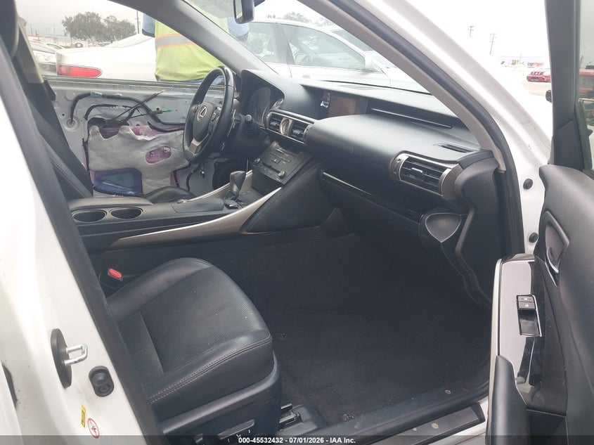 2015 Lexus Is VIN JTHBF1D23F5053729 IAAI salvage auction — LEFT REAR, Salvage (California), sold $2,150 on 2026-07-29 (photo 5)