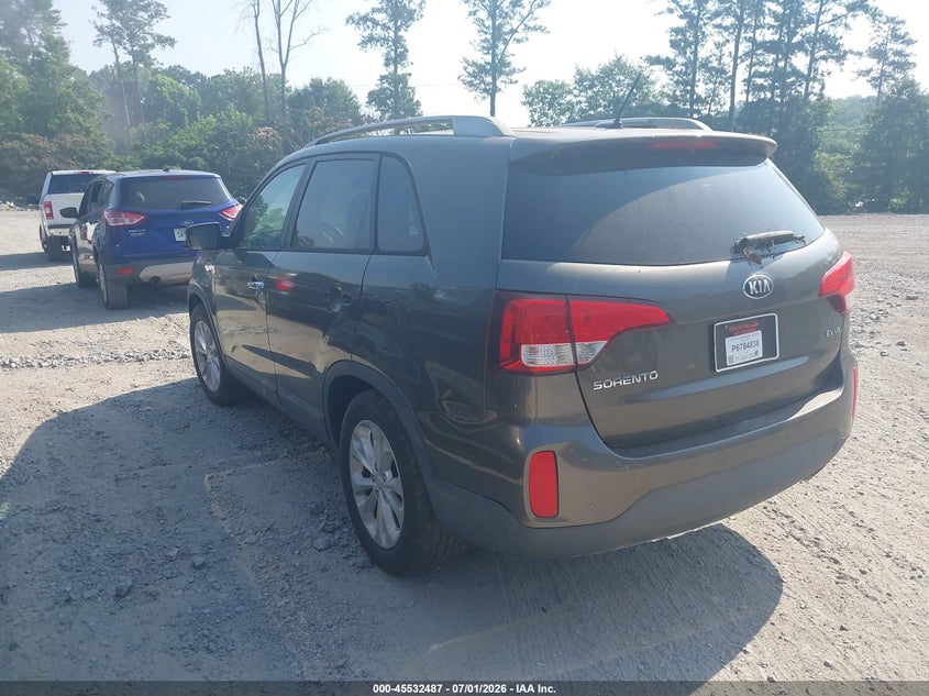 2015 Kia Sorento VIN 5XYKU4A74FG587970 IAAI salvage auction — NORMAL WEAR, Salvage Title, sold $25 on 2026-07-21 (photo 3)