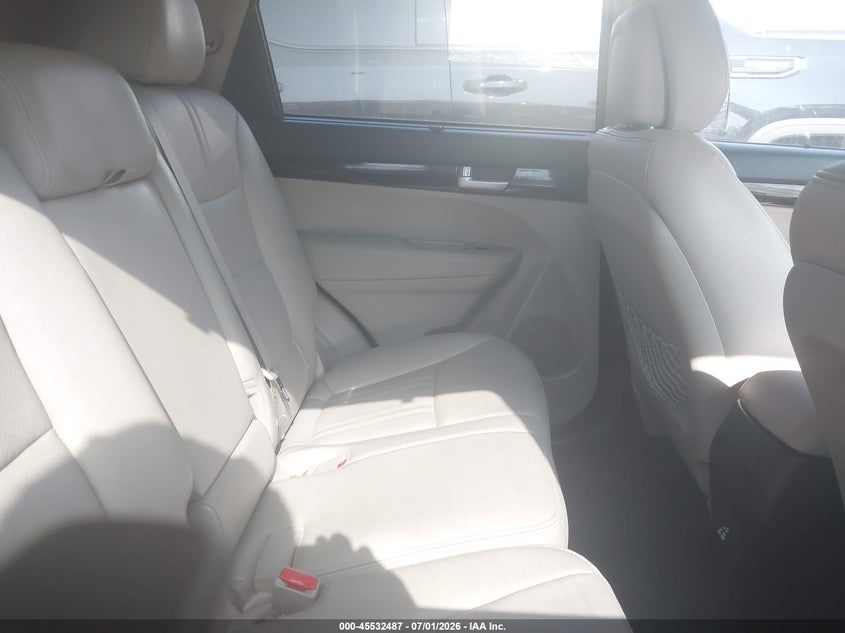 2015 Kia Sorento VIN 5XYKU4A74FG587970 IAAI salvage auction — NORMAL WEAR, Salvage Title, sold $25 on 2026-07-21 (photo 8)