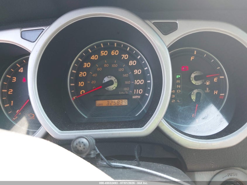 2004 Toyota 4runner VIN JTEZT17R340019006 IAAI salvage auction — NORMAL WEAR, Clear (Tennessee), sold $1,750 on 2026-07-14 (photo 7)