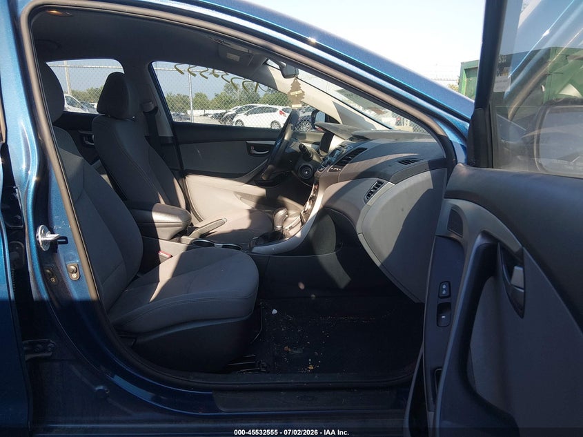 2016 Hyundai Elantra VIN KMHDH4AE8GU514737 IAAI salvage auction — NORMAL WEAR, Original (Ohio), sold $625 on 2026-07-28 (photo 5)