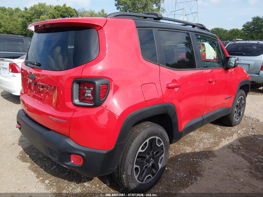 2017 Jeep Renegade VIN ZACCJBCB5HPE74096 IAAI salvage auction — LEFT SIDE, Clear (Indiana), sold $1,650 on 2026-08-01 (photo 4)