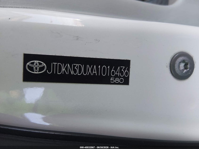 2010 Toyota Prius v VIN JTDKN3DU4A5175977 IAAI salvage auction — NORMAL WEAR, Clear-Dealer Only (Arizona), sold $450 on 2026-07-28 (photo 9)
