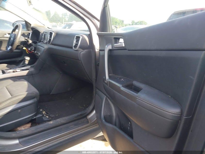2017 Kia Sportage VIN KNDPM3AC9H7208295 IAAI salvage auction — THEFT, Salvage (North Carolina), sold $2,850 on 2026-07-16 (photo 5)