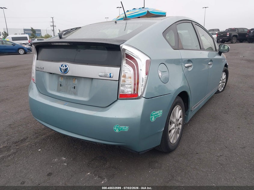 2013 Toyota Prius VIN JTDKN3DP1D3045939 IAAI salvage auction — FRONT END, Salvage Certificate (California), sold $4,400 on 2026-07-15 (photo 4)
