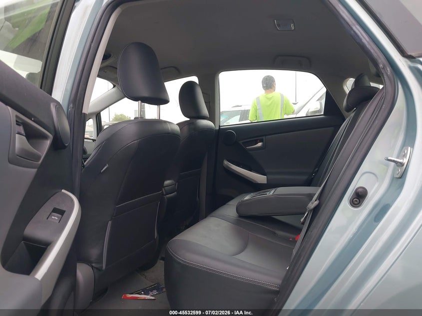 2013 Toyota Prius VIN JTDKN3DP1D3045939 IAAI salvage auction — FRONT END, Salvage Certificate (California), sold $4,400 on 2026-07-15 (photo 8)
